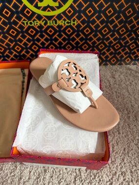 Tory Burch Miller Soft Leather Sandals size 7.5 Light Sand Tan Pink Cream